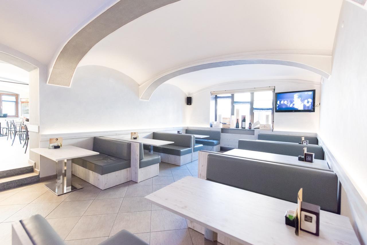 Hotel Bacco Beinette Exteriör bild
